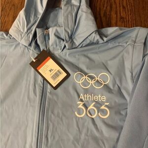 NWT - Anta 365 Windbreaker